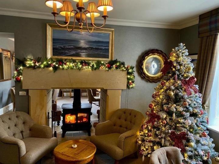 The Dunstanburgh Castle Hotel 恩布尔顿 外观 照片